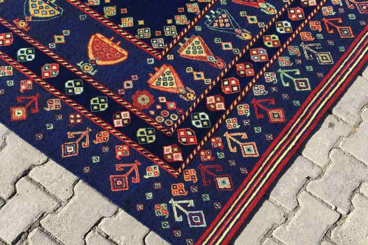  Sumak Kilim; Hand Woven Bright Saturated Colors Geometric Pattern 