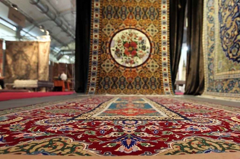 Machine-Woven Persian Carpet | Buy at a cheap price