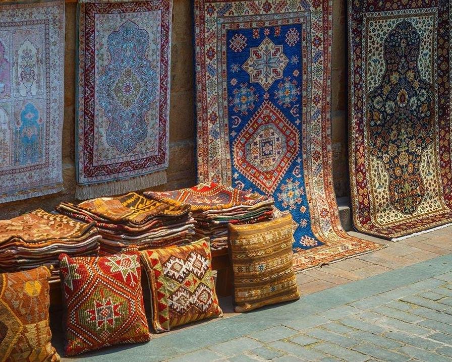  Machine-Woven Persian Carpet | Buy at a cheap price 